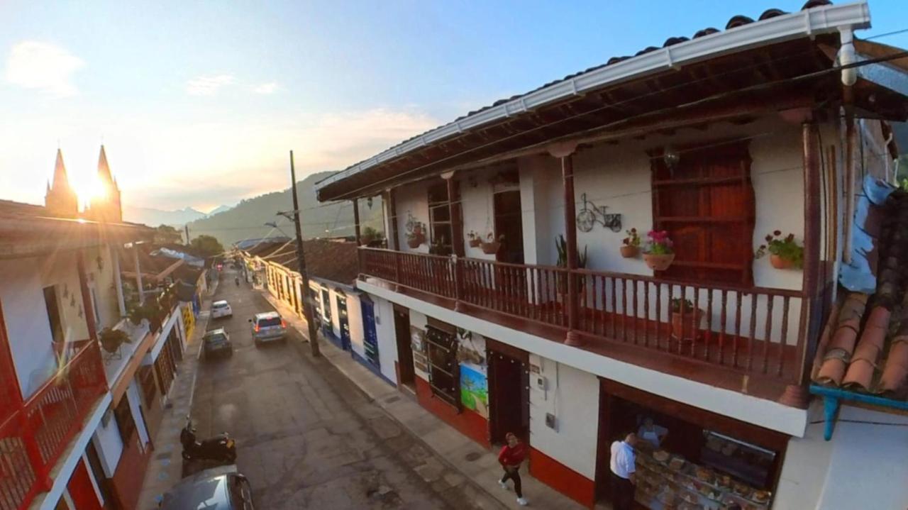 KHÁCH SẠN LA CASA DE LAS FLORES HOSTAL JARDIN (Colombia) - từ VND 190476 |  HOTELMIX
